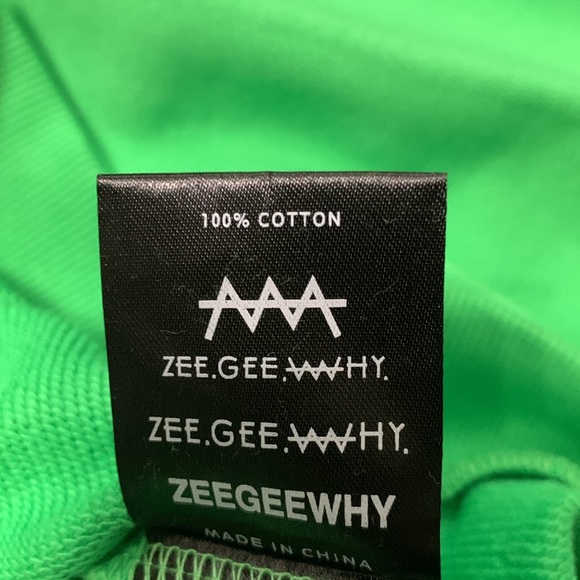 ZGY Green Sweatshirt - Picture 8 of 9